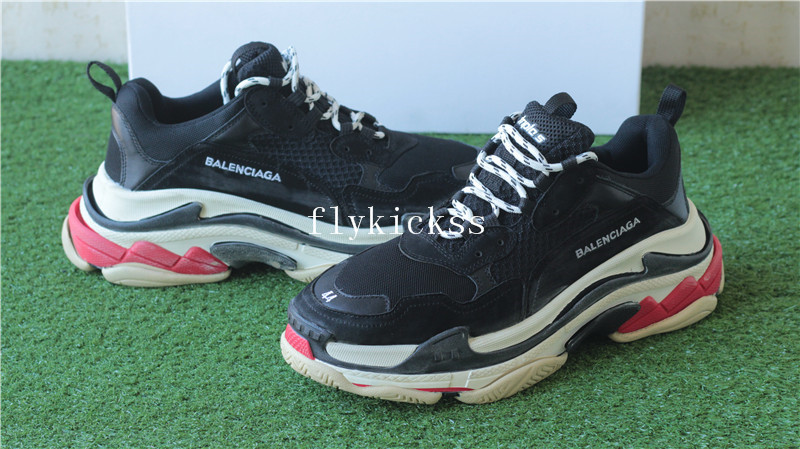 Balenciaga 2017 Fall Winter Washed Old Show Sneaker Black Red